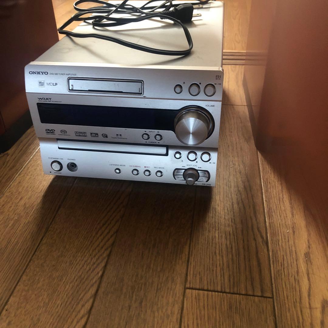 ONKYO ミニコンポ DVDプレーヤー内蔵　fr un9
