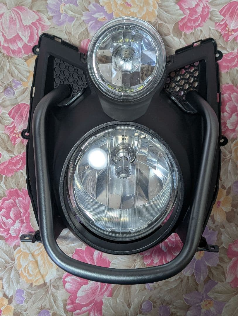 bws125 ヘッドライト　ビーウィズ