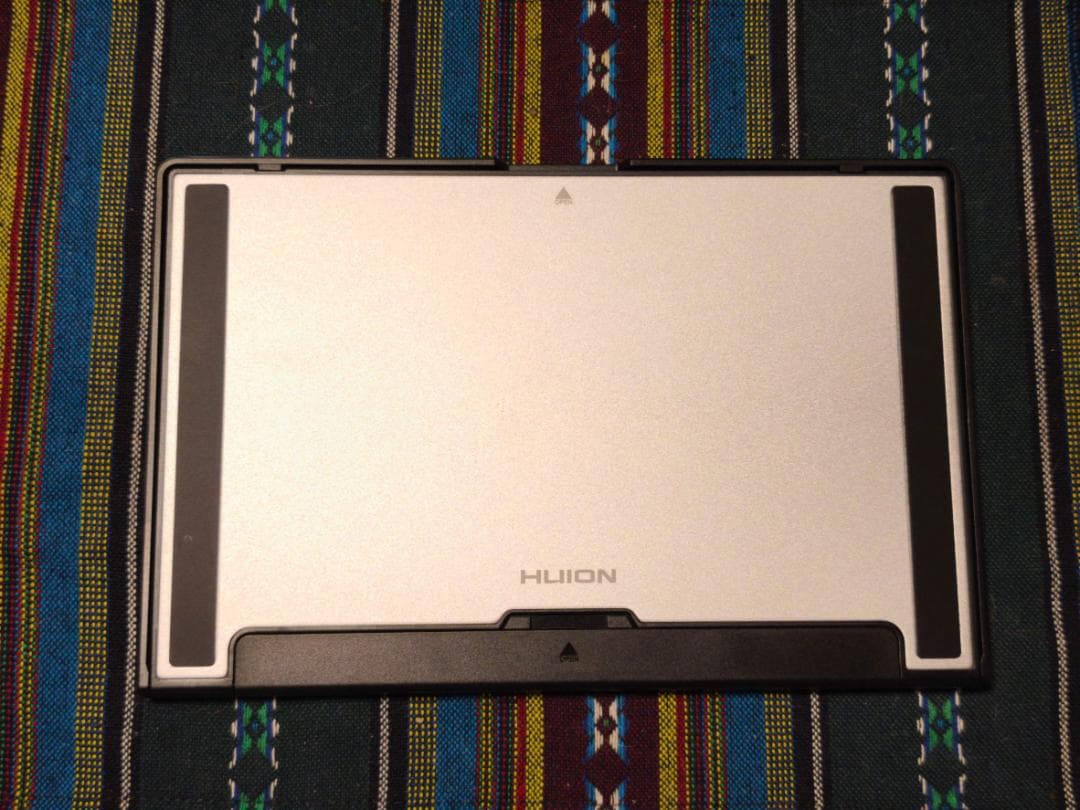 液タブ・ペンタブ HUION Kamvas 13 (Gen3)