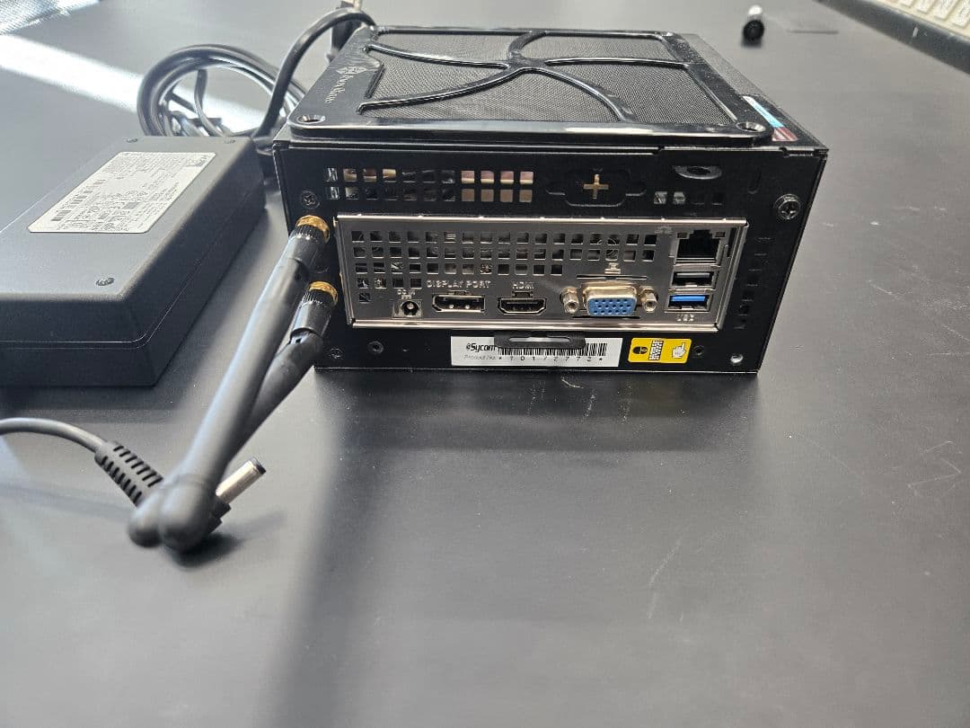 Sycom BTOパソコン　deskmini