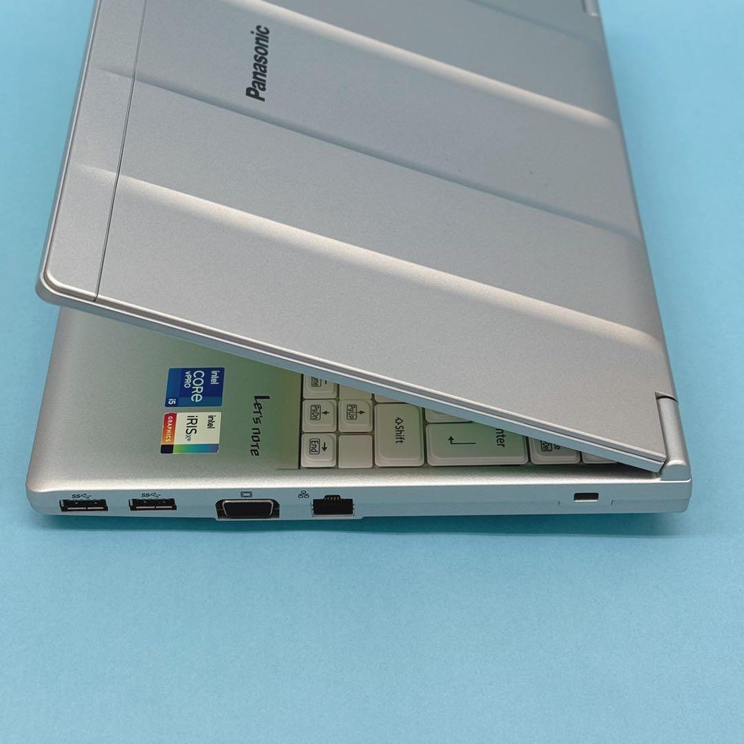 649 レッツノートCF-SV1 第11世代 16GB 256GB