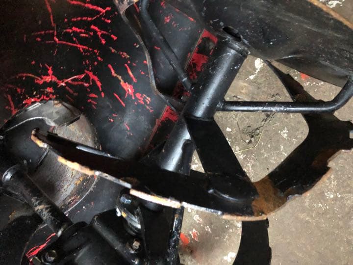 ヤナセ除雪機914HSTDジャンク売ります。