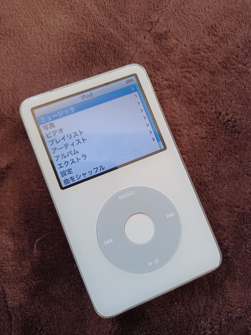 【美品】Apple iPod クラシック　ホワイト 80GB USBケーブル付き