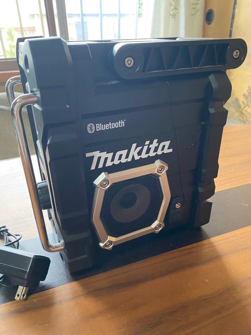 【美品】Makita Bluetoothラジオ　MR108 AC付き