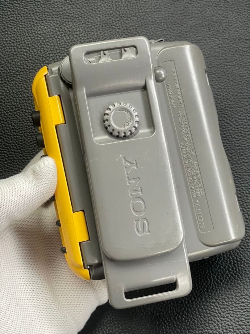 SONY sports ソニースポーツ カセットウォークマン WM-FS495