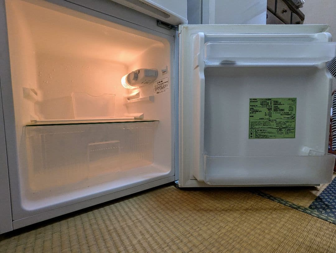 【7/15廃棄】アイリスオーヤマ ノンフロン冷蔵冷凍庫 90L 2017年 単身