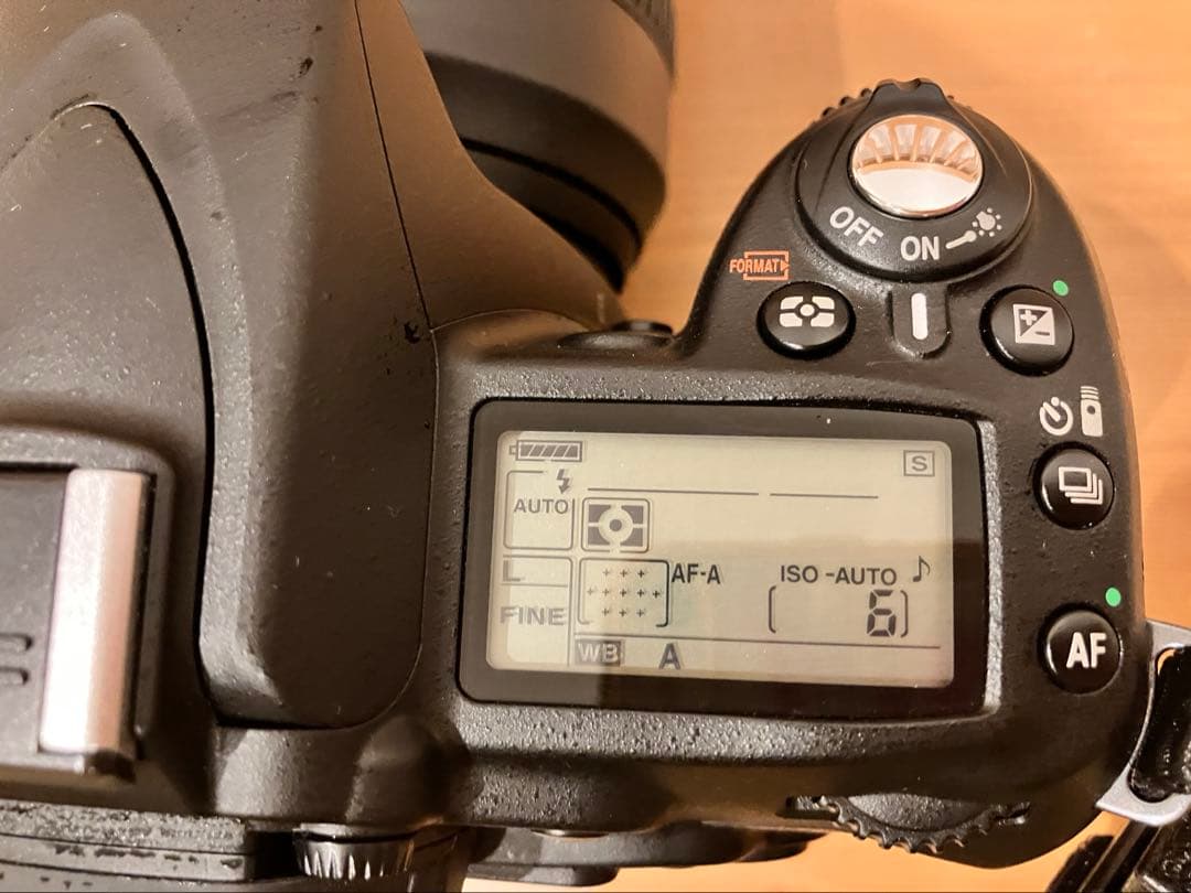 Nikon D90 デジタル一眼レフカメラ 本体