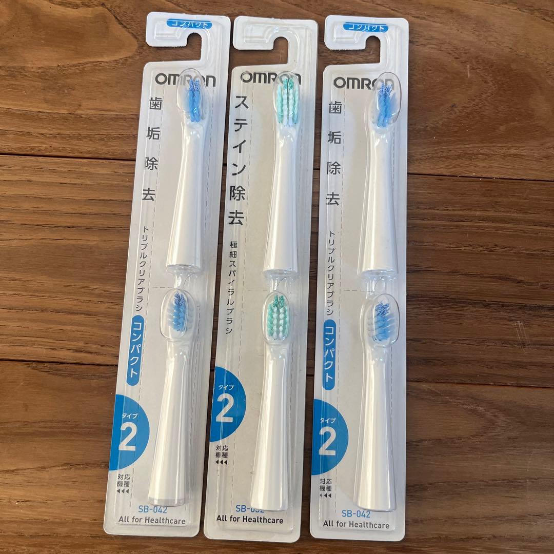 未使用 オムロン 音波式電動歯ブラシ HT-B315 ブラック 替ブラシセット