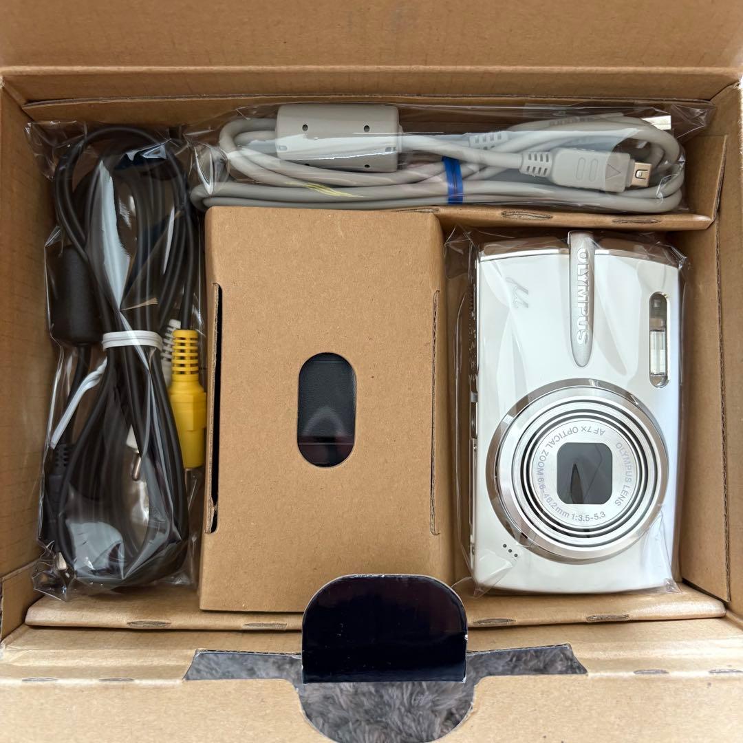 希少品【動作確認済】OLYMPUS オリンパス μ1020 レトロコンデジ 白