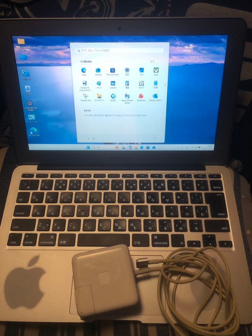 MacBook Air(11-inch, Early 2015)i5&一台限定品