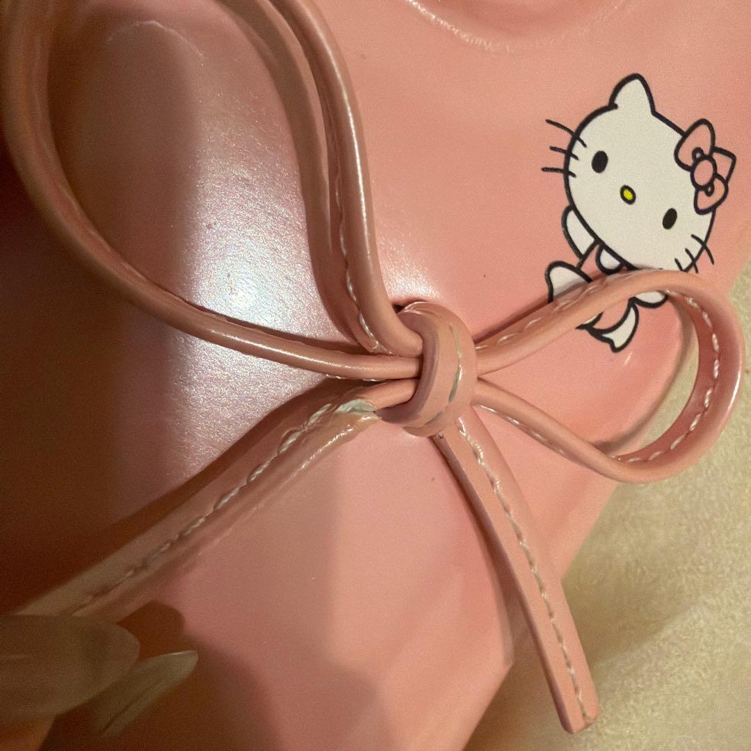 Urban Sophistication × Hello Kitty