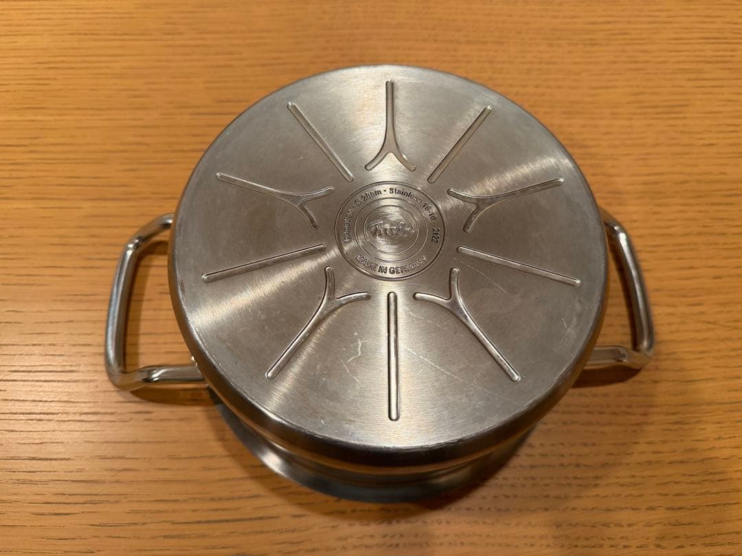 フィスラー オリジナル プロフィ コレクション キャセロール 両手鍋 20cm