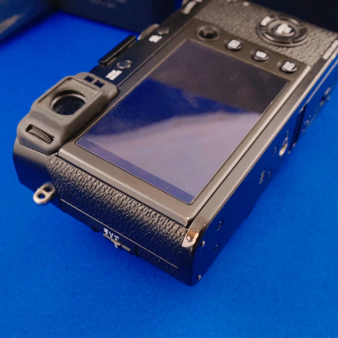 ★一時値下げ！★FUJIFILM X100F フィルムカメラ ブラック