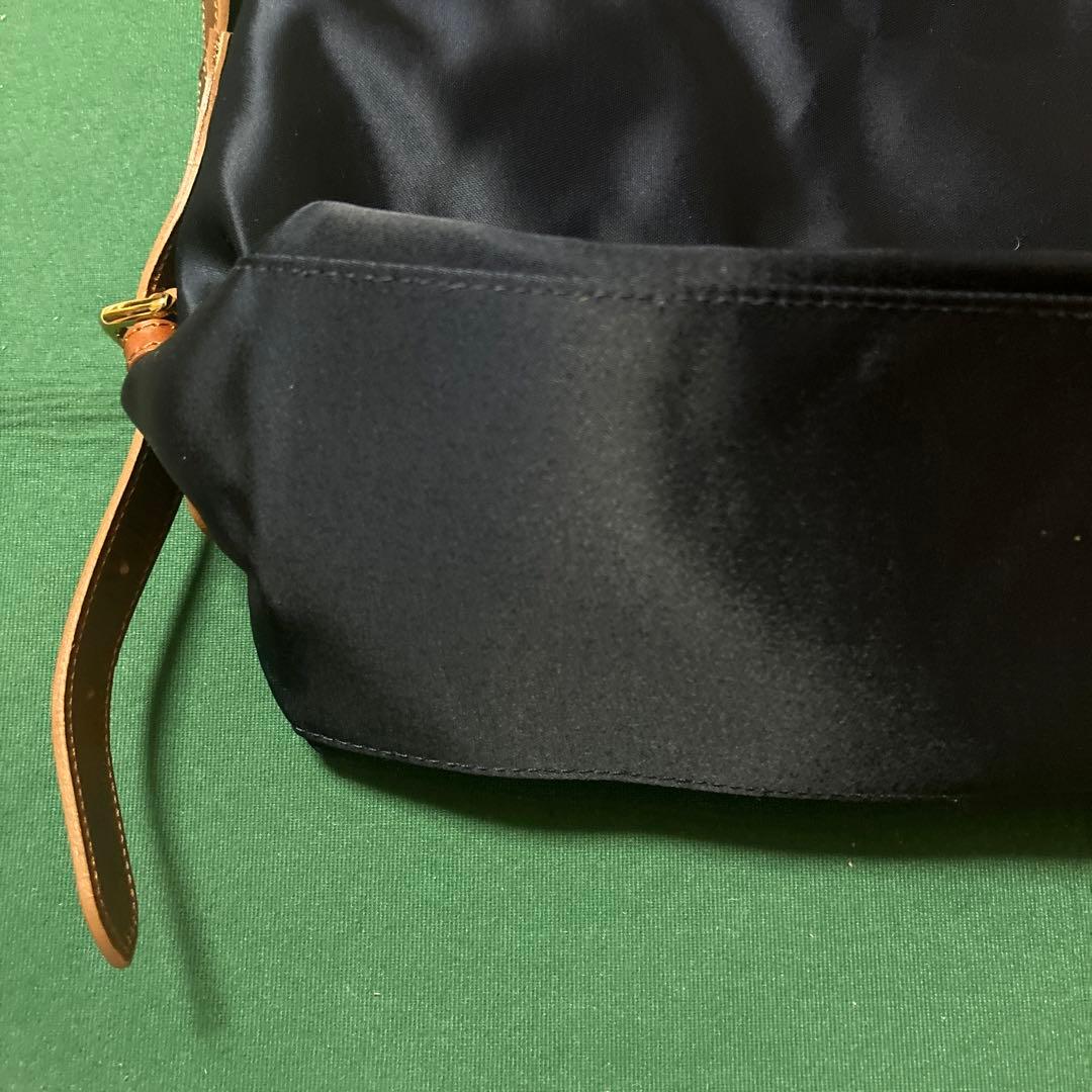 ハースケジュール　リュックにもなるショルダーバッグ　0秒リュック