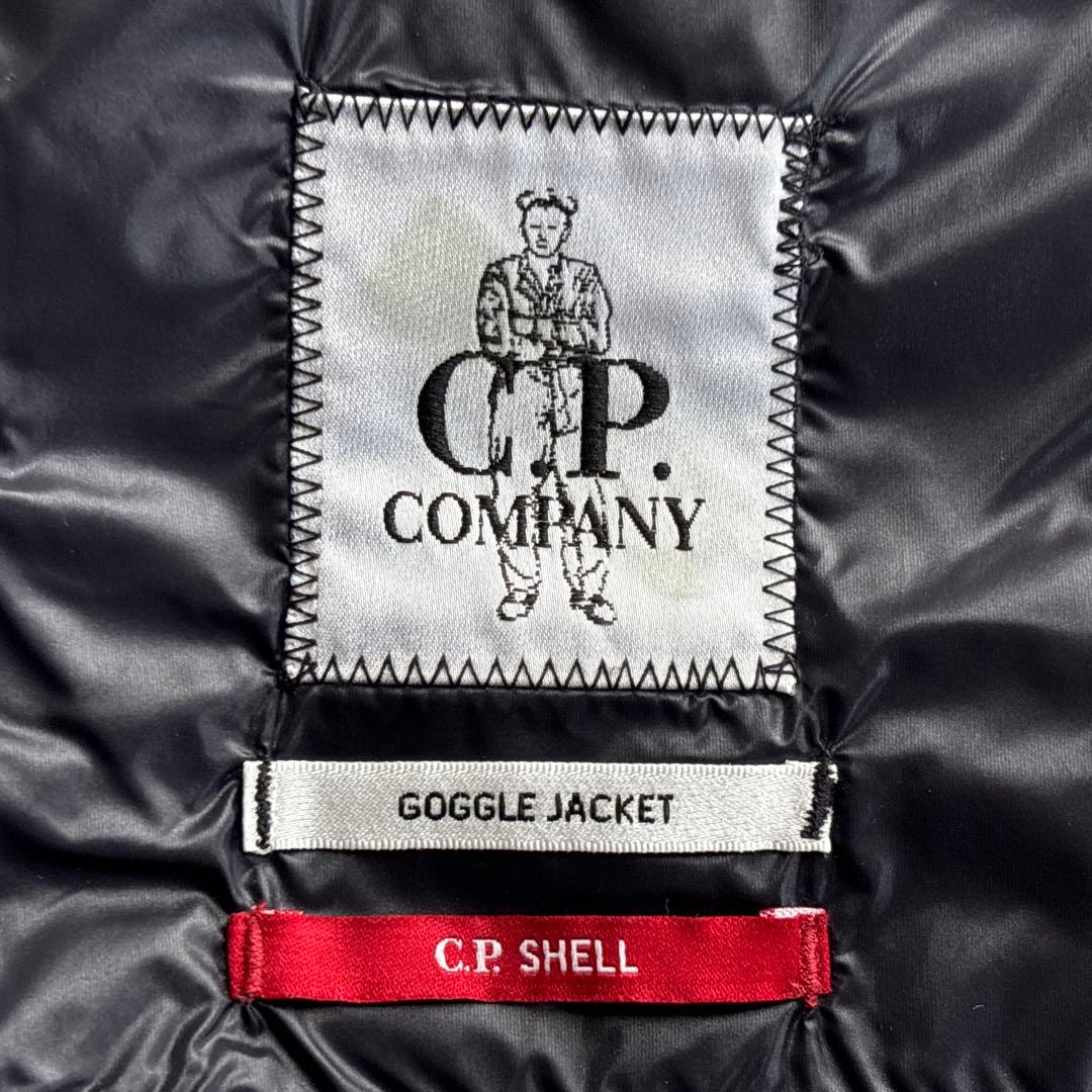 極美品■cp company【L】ゴーグルジャケット 中綿 ベスト ブラック 黒