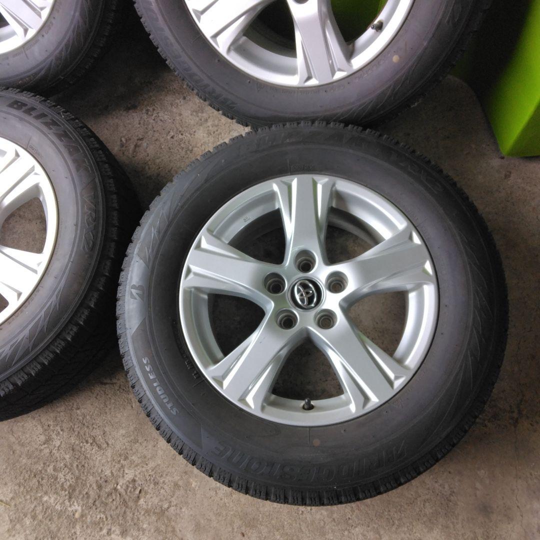 アルファード30　スタッドレスタイヤ　中古