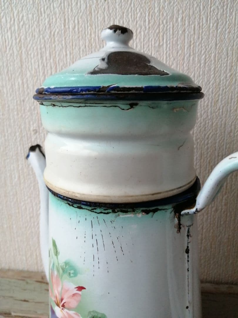 アンティーク　ポット