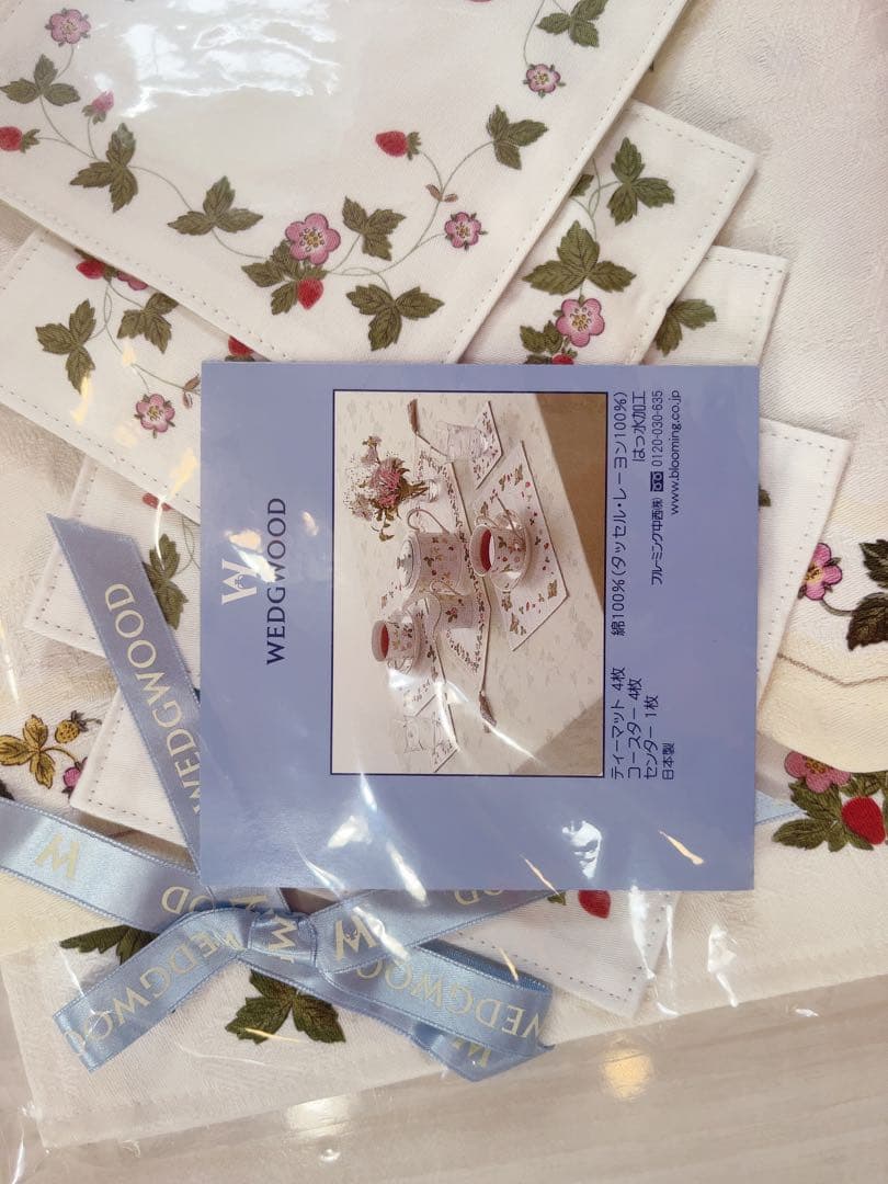  ストロベリー柄 テーブルクロスセット