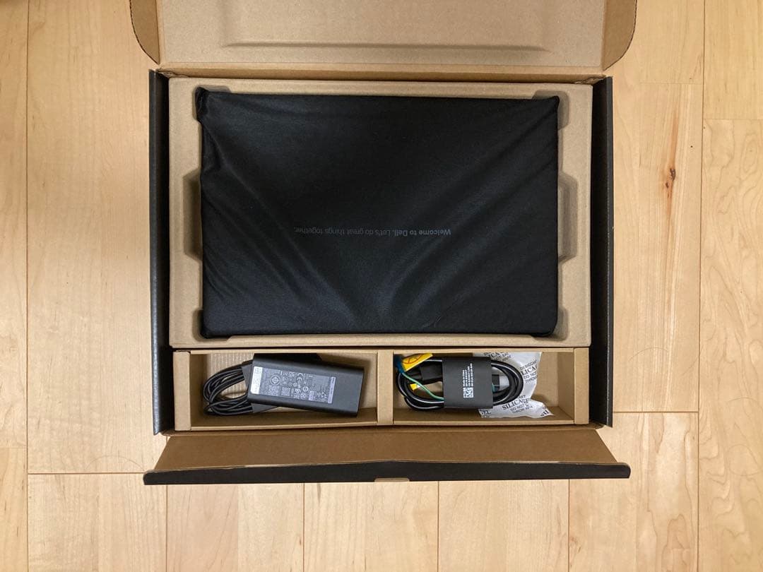 【新品未開封開封済】Dell Latitude 3550 ノートパソコン