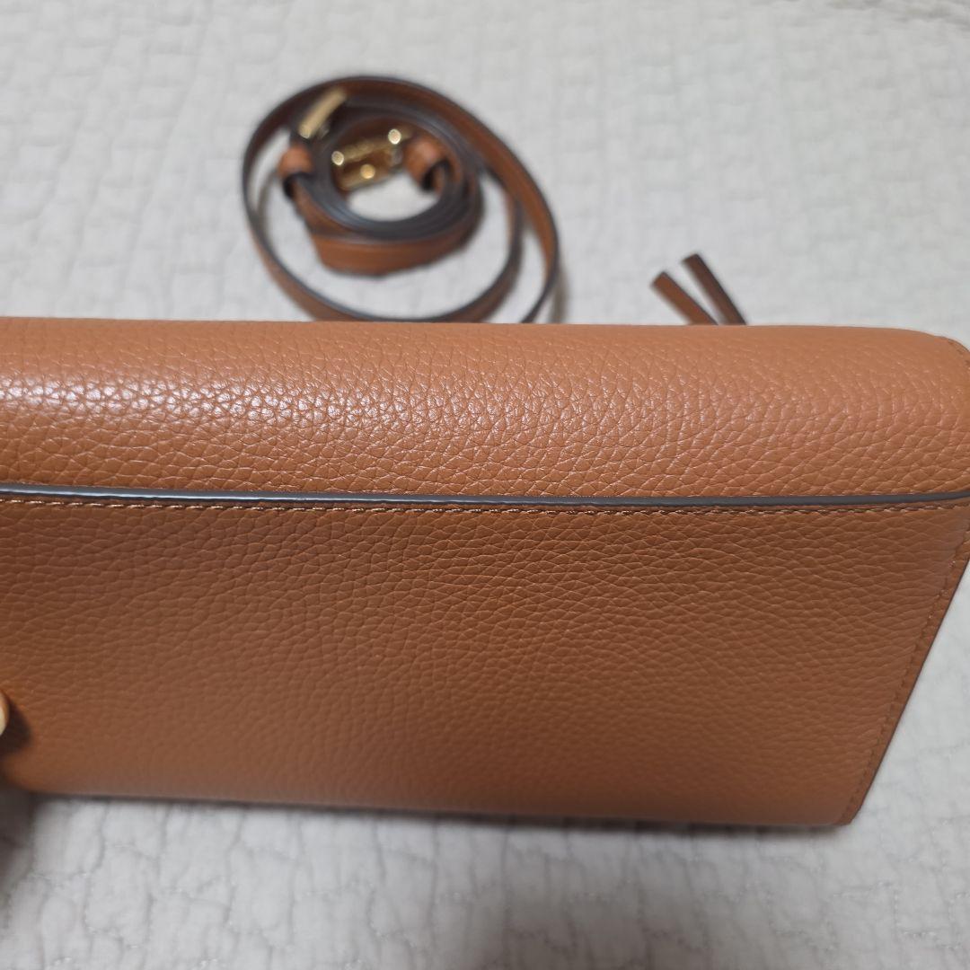 Tory Burch　ウォレットショルダー