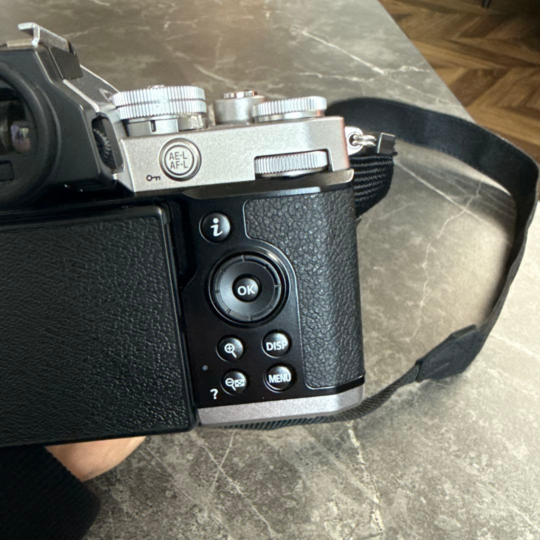 早い者勝ち‼️ Nikon Z fc 16-50 Kit 本体