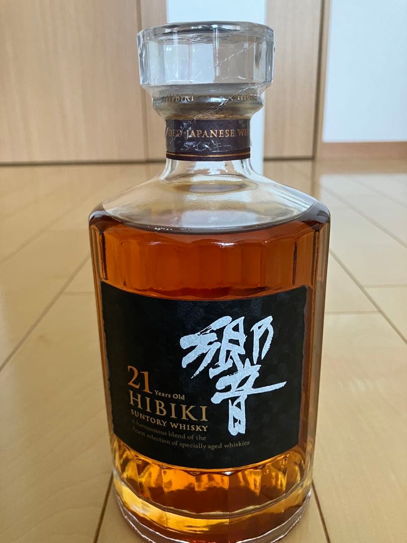 HIBIKI 21年 サントリーウイスキー 700ml