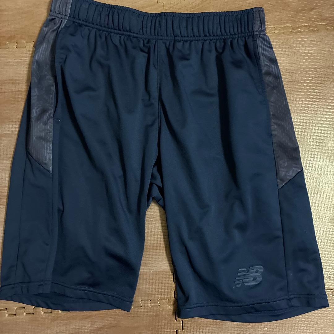 ニューバランス　FC東京　トレーニングウェア　上下セット　スポンサー