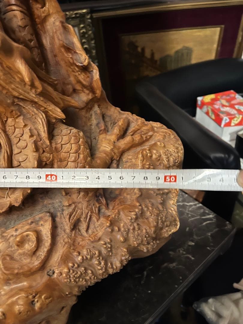 木彫り龍、90センチ龍の木彫り、特大木彫りの龍、一刀彫の龍、ドラゴン、木の株の龍