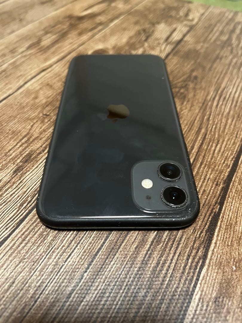 Apple iPhone 11 ブラック　64GB