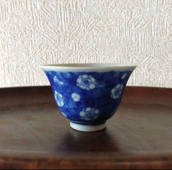 《新春セール！》中国古玩新渡青花氷裂瑠璃梅文盃古伊万里蕎麦猪口