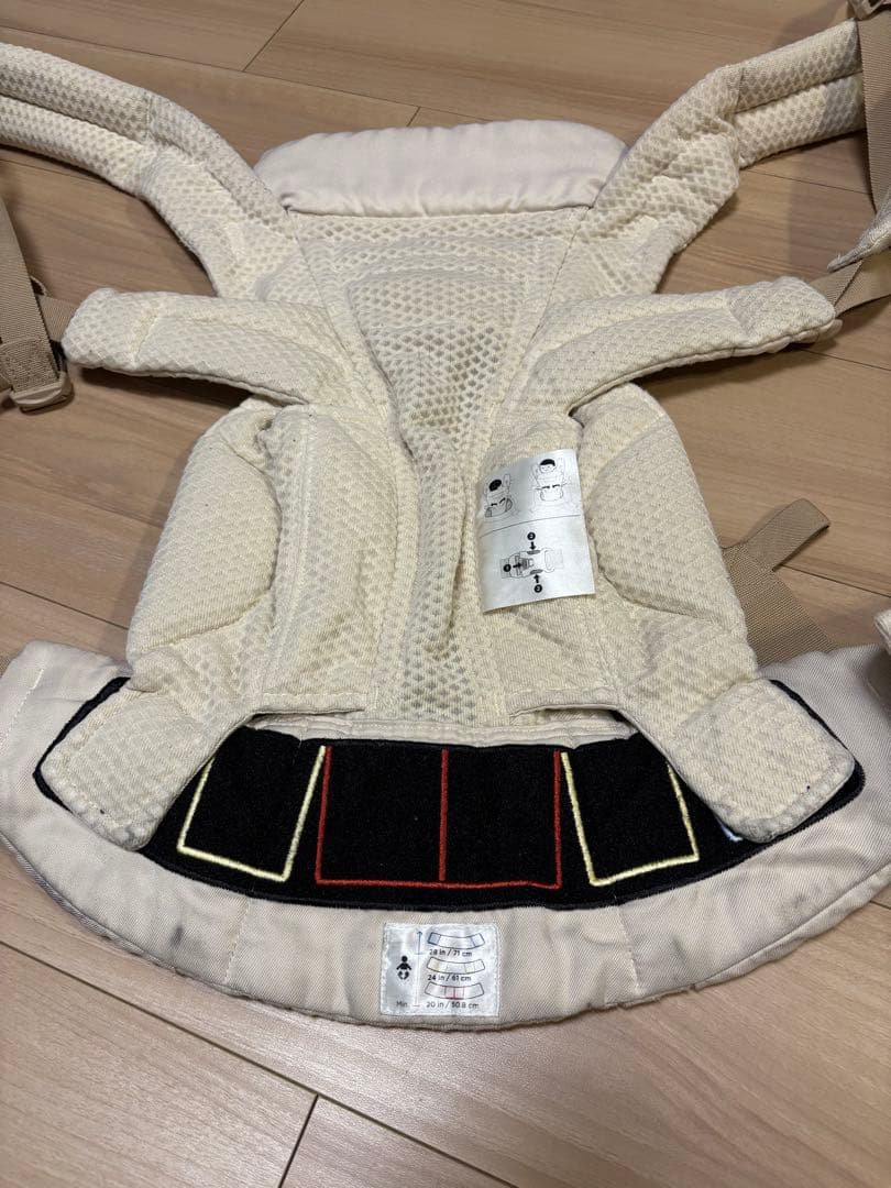 エルゴの抱っこひも　オムニブリーズ　ナチュラルベージュ