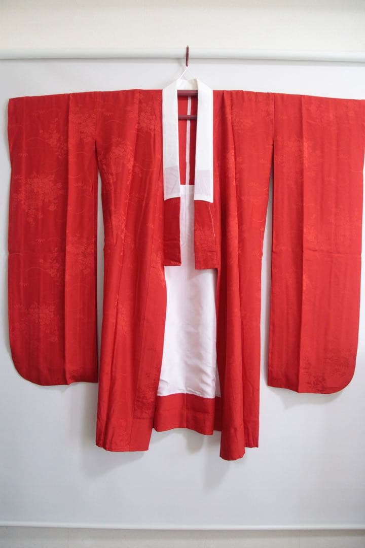 振袖フルセット 美品　黒と赤 モダン クール