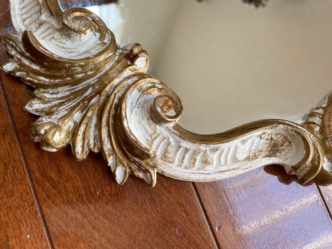 アンティーク調ミラー（ホワイト×ゴールド）