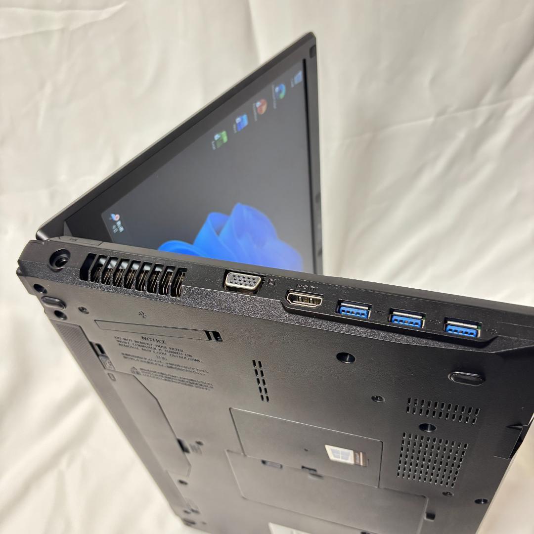 F07B【美品】15.6型FHD/i5第6世代/8GB/SSD256GB d