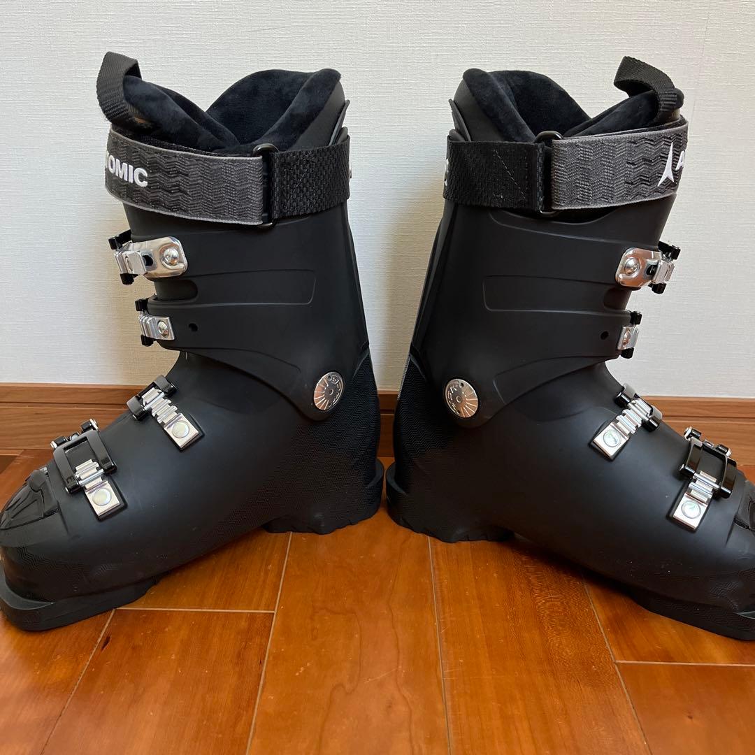 ATOMIC Hawx magnaスキーブーツ 女性用 ブラック