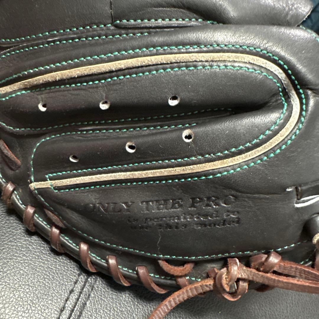 ☆美品☆HATAKEYAMA / 硬式用キャッチャーミット/和牛革使用