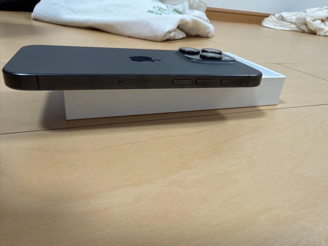 ジャンクiPhone 15 Pro 256GB