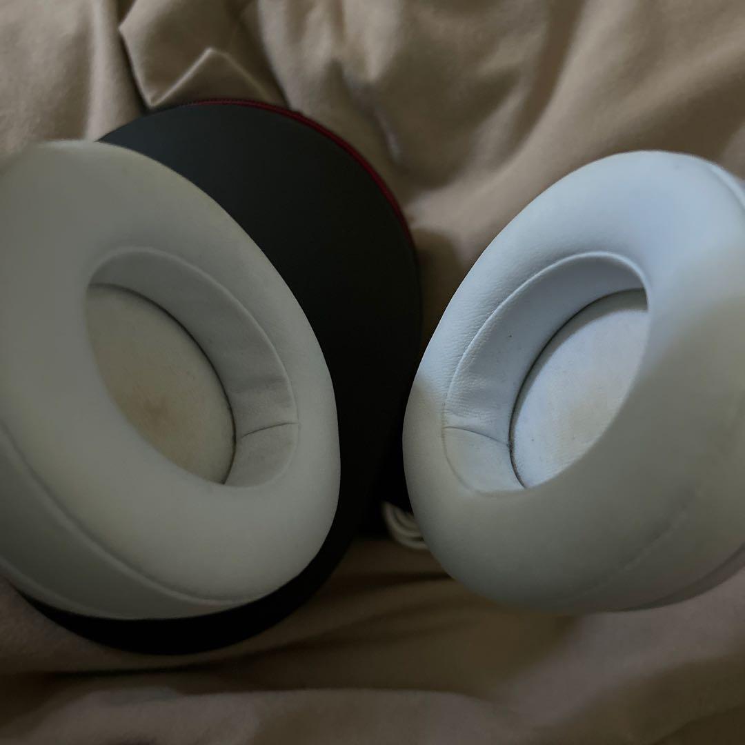 BEATS STUDIO3 WIRELESS ホワイト