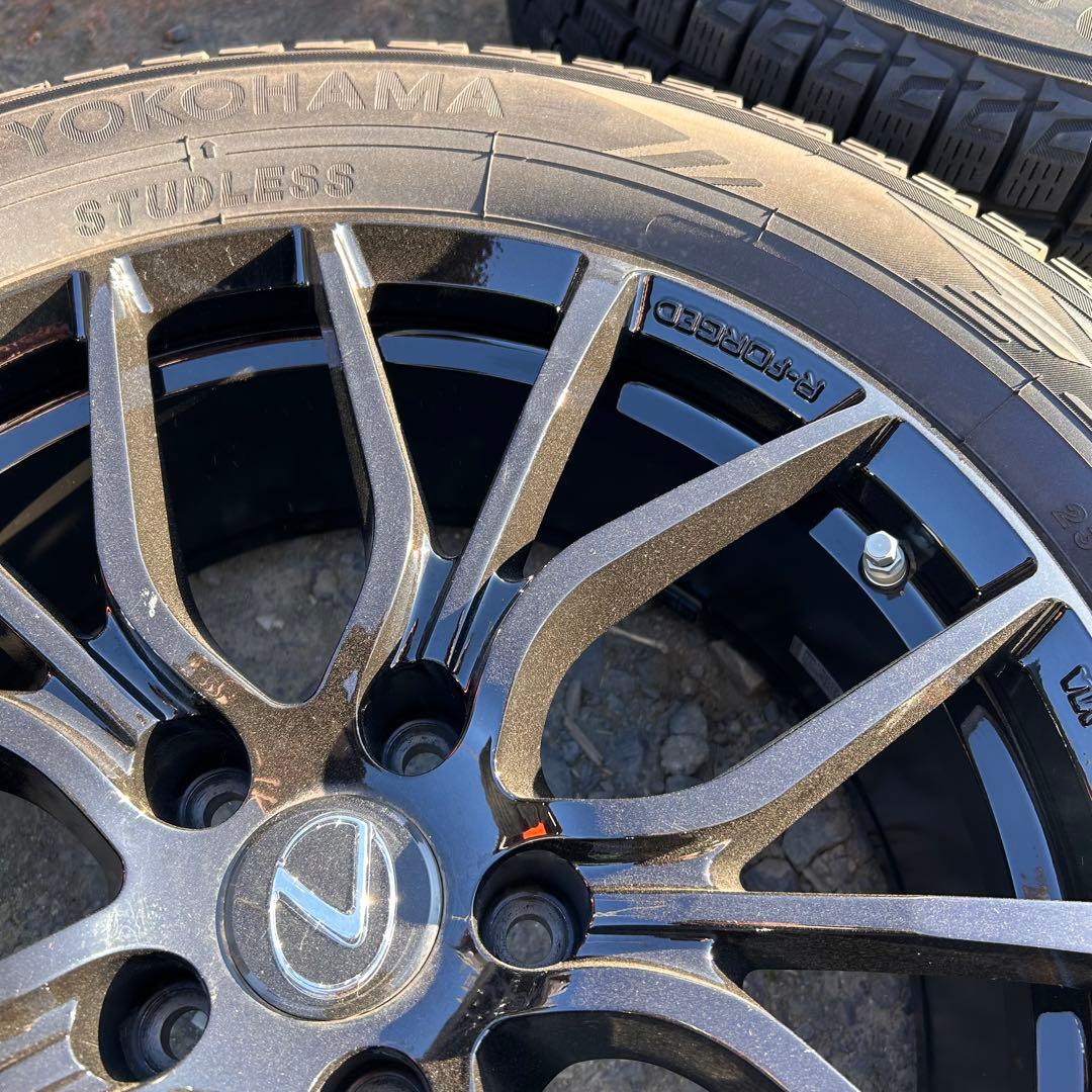 [美品][バリ溝]レクサス等23年YOKOHAMAスタッドレス235/60R18