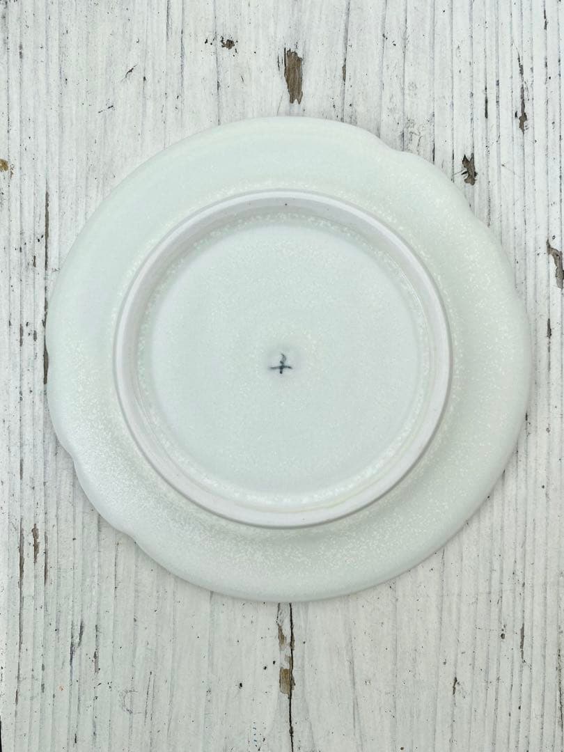 【新品未使用】入手困難　うつわやみたす　プレート　バンビ　鹿