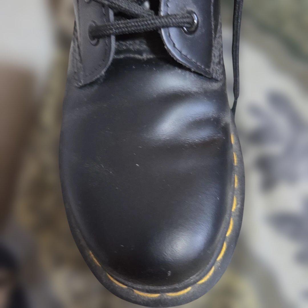 ドクターマーチンブーツ10ホール
