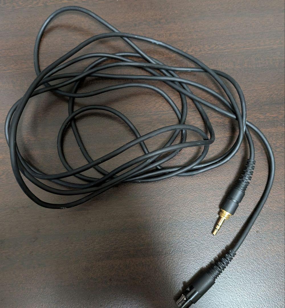 ヘッドホン AKG K702-Y3