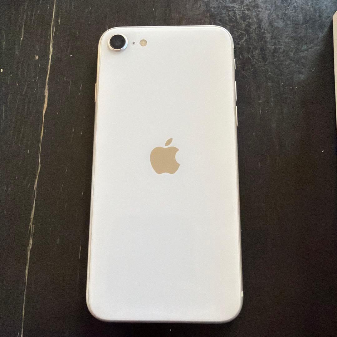 スマートフォン本体 Apple iPhone SE (MMYD3J/A)