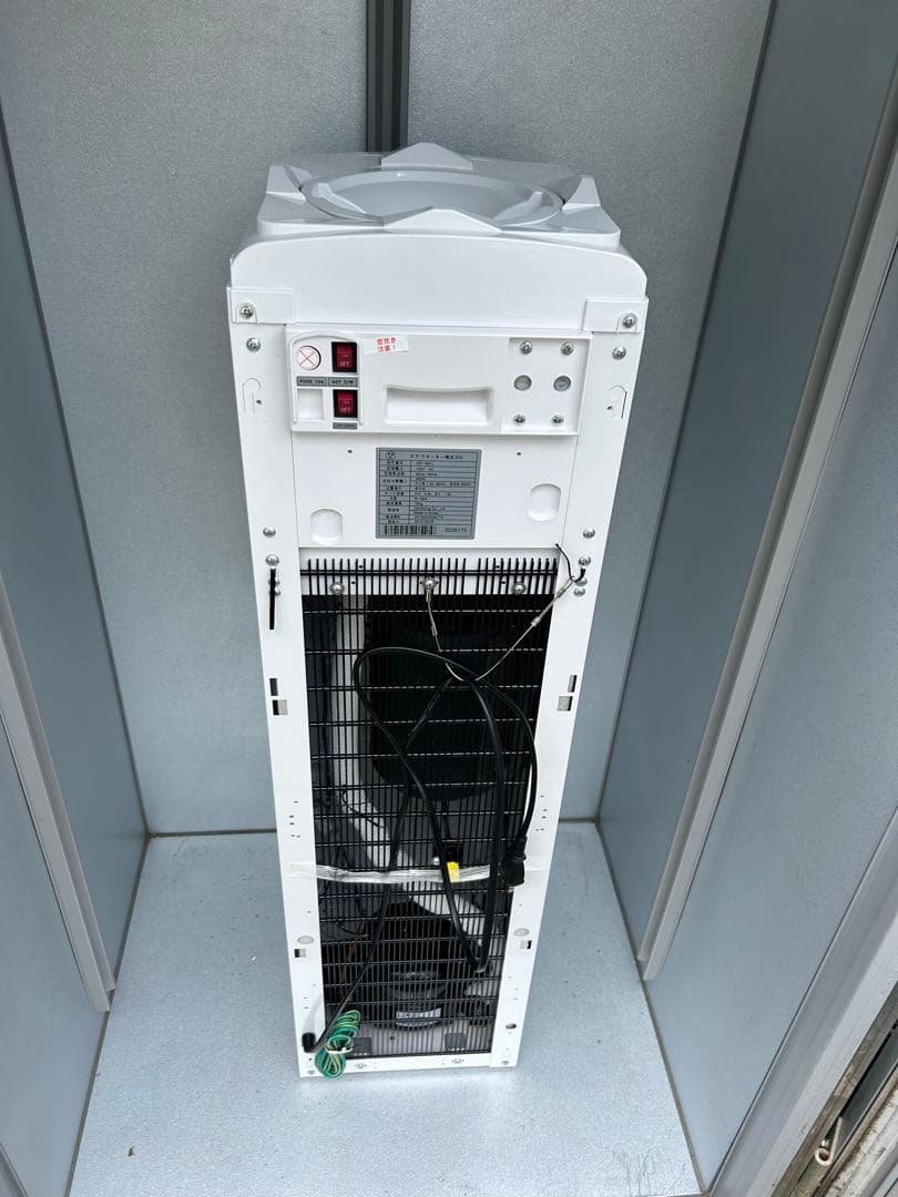 美品　動作確認済み　エア・ウォーター 冷温水器 ER-1301L 上部タンク式