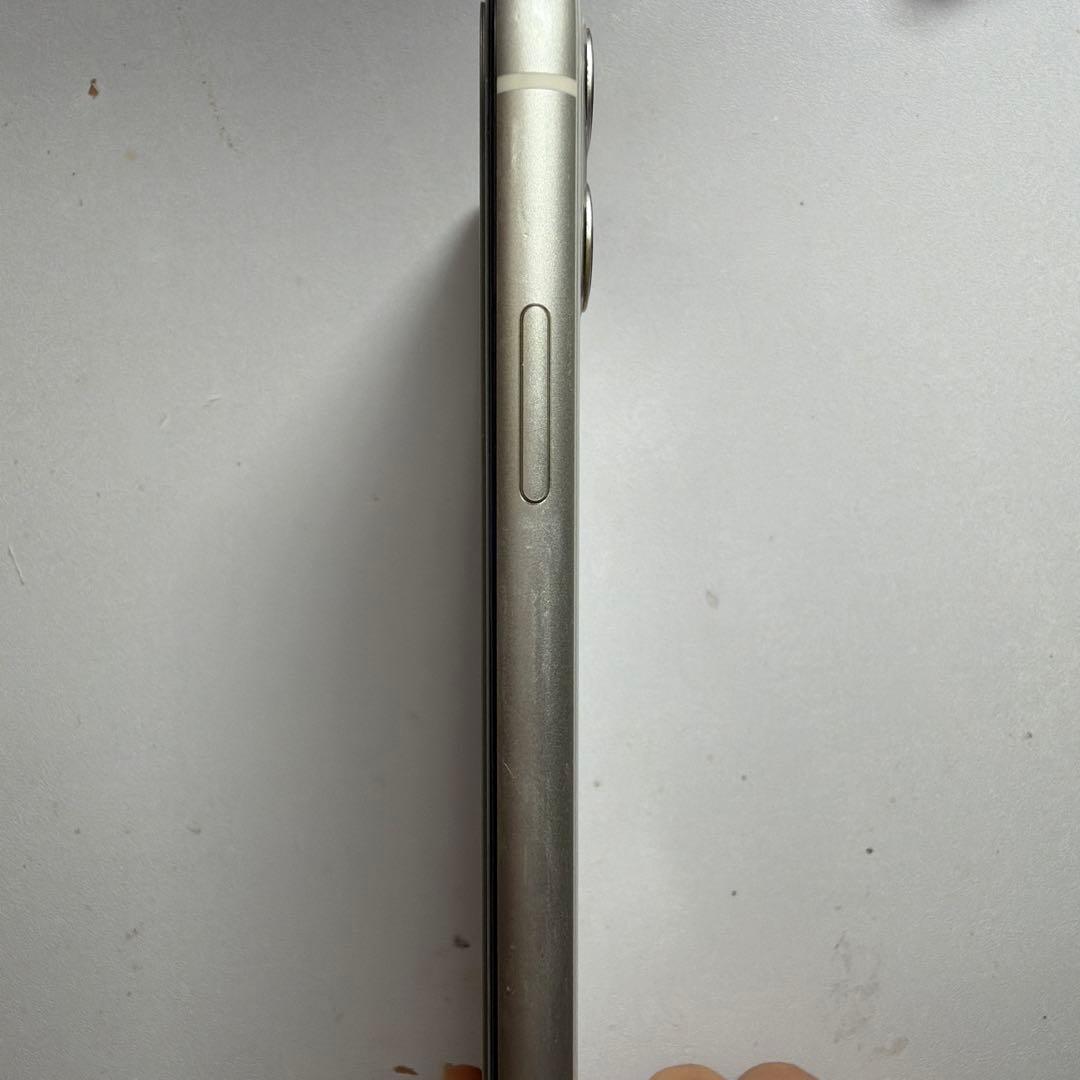 iPhone11 ホワイト 中古品 64GB ケースなし