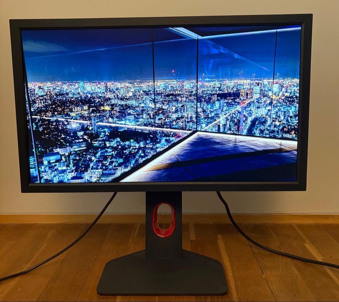 smth ゲーミングモニター