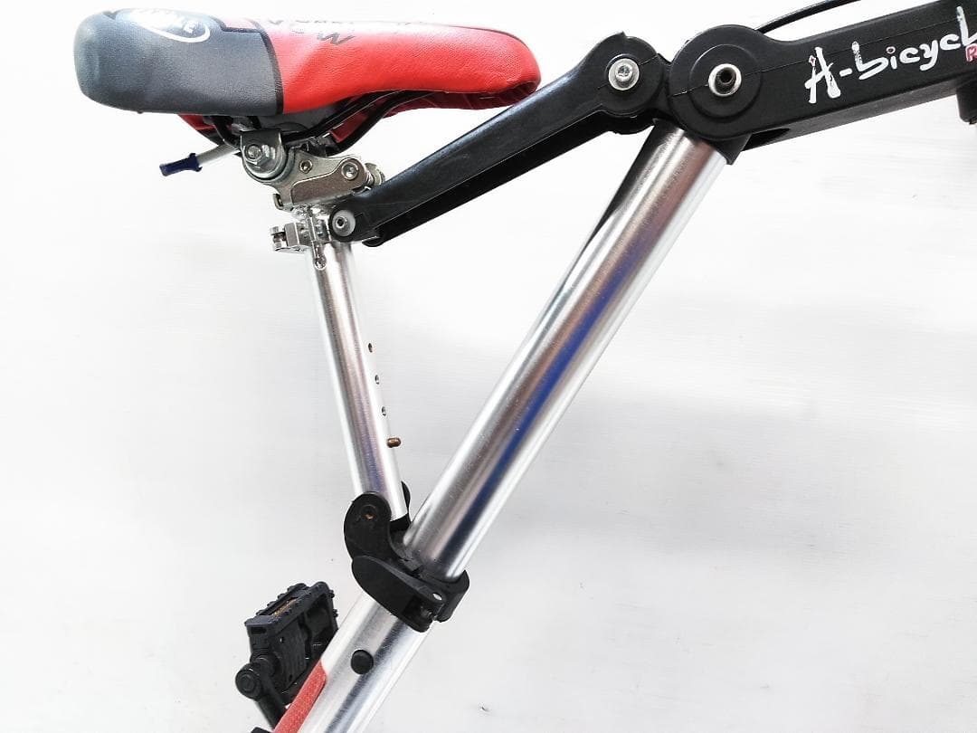 A-bicycLe Road 超軽量　折り畳み自転車　8インチ チューブレス △