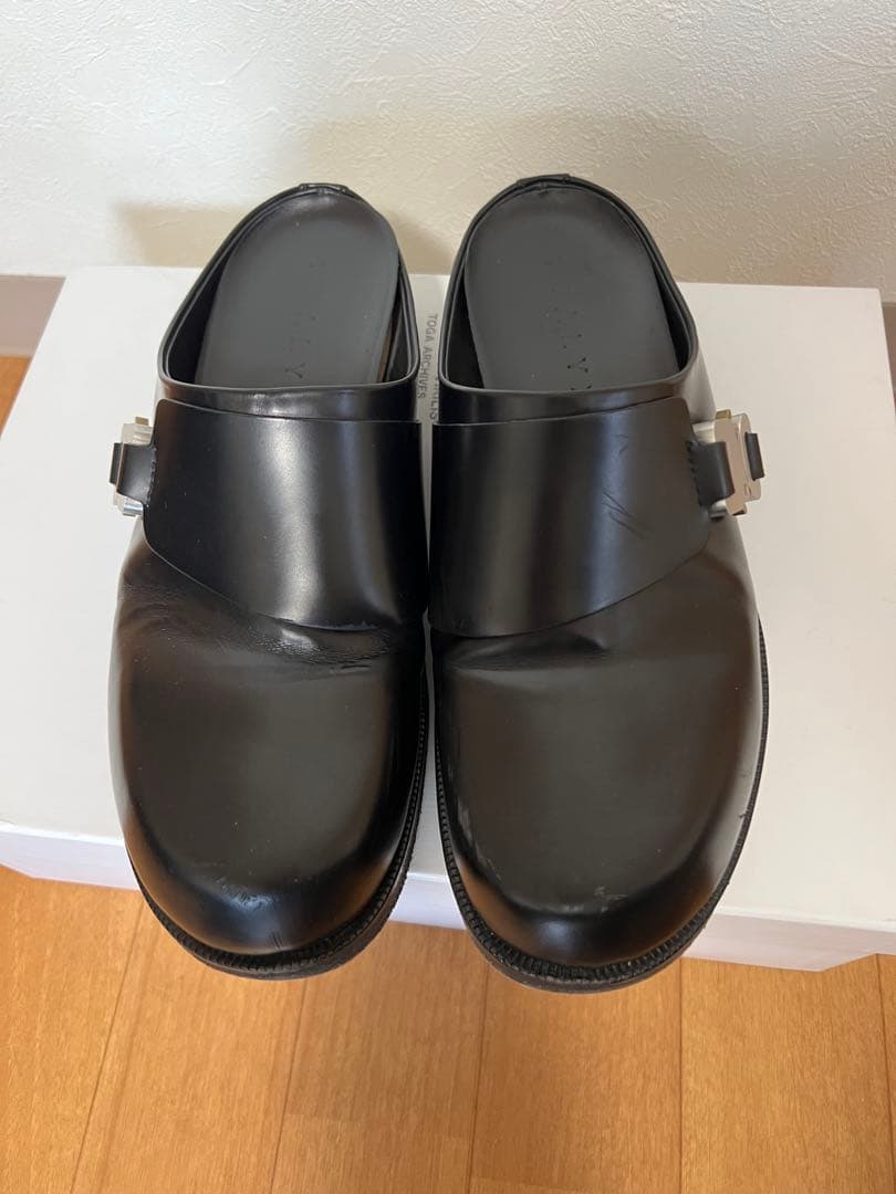 alyx ローファー　黒 金属バックル