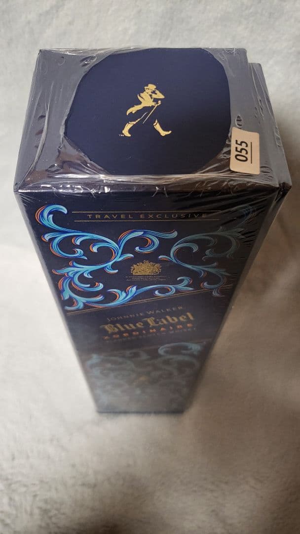 Johnnie Walker ジョニーウォーカー ブルーラベル　免税店限定