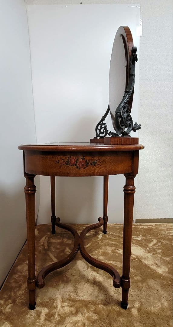 【お盆休み特別セール！！】クラシック　ドレッサーセオドア アレクサンダー